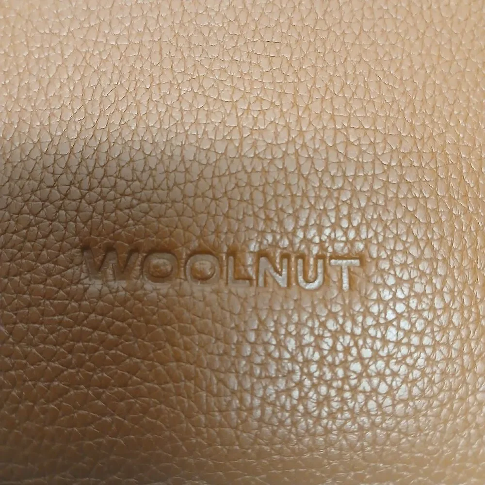 WOOLNUT 13